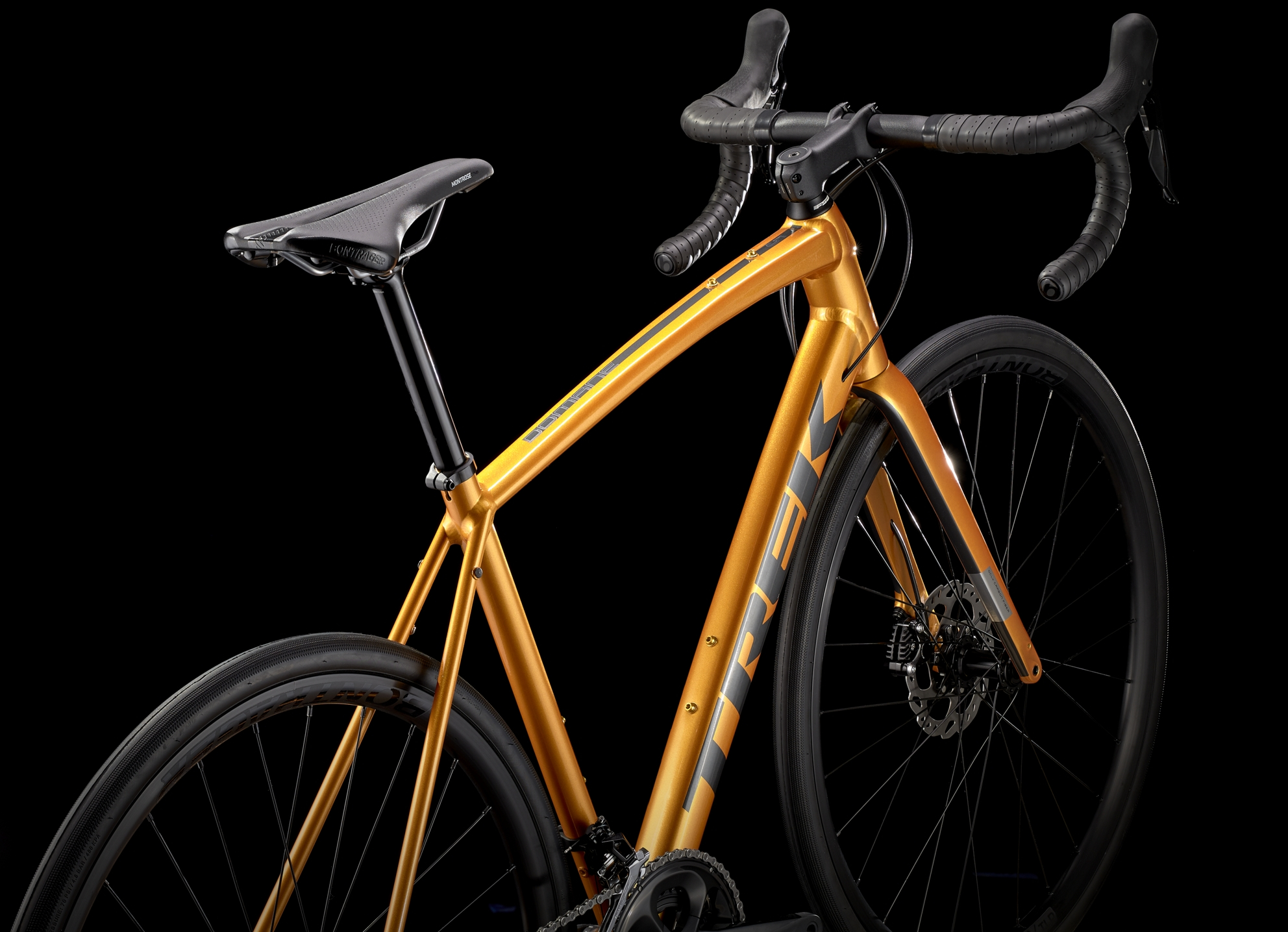 Trek Domane AL 5 Disc - Summit Cycles